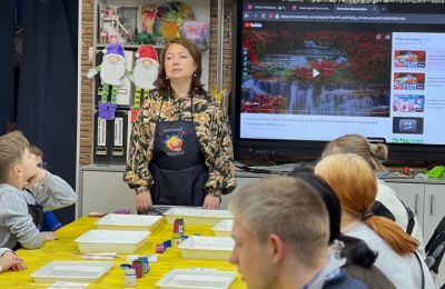 Традиционная арт-акция «Искусство творит добро»