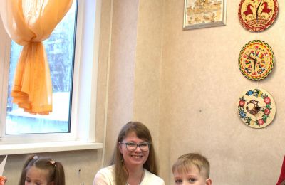 Мастер-класс «Крупеничка»: семейное творчество в студии «Палитра»