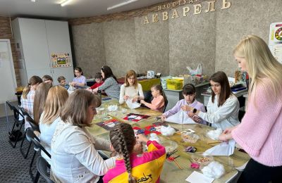 Семейный мастер класс по созданию традиционной тряпичной пасхальной куклы