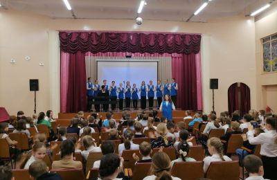 Приглашаем в мир музыки!