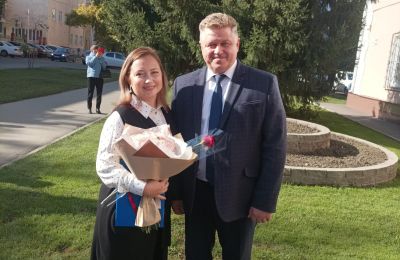 «Пусть поздравления звучат!»
