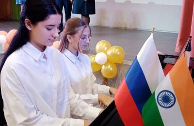 Музыкальная студия «Гармония» приняла участие в открытии проекта Международной социально- культурной программы «Брикс» в городе Барнауле