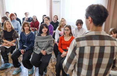 Церемония открытия выставки учебных и творческих работ студентов кафедры дизайна и архитектуры, кафедры графики и анимации «Алтайского государственного института культуры»