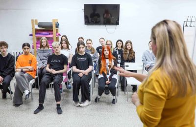Церемония открытия выставки учебных и творческих работ студентов кафедры дизайна и архитектуры, кафедры графики и анимации «Алтайского государственного института культуры»