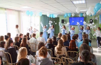 В нашем Доме чествовали выпускников!