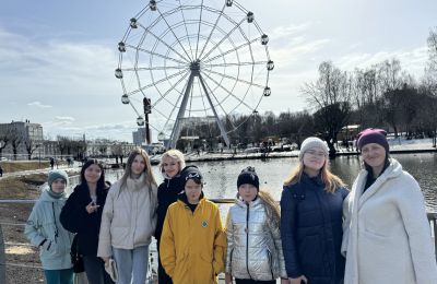 Каникулы изостудии «Акварель» с пользой
