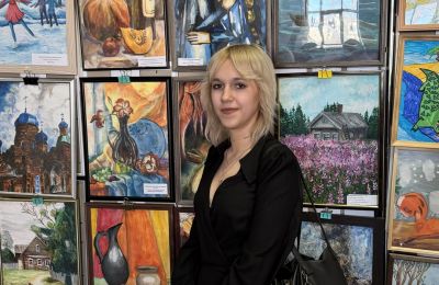 Каникулы изостудии «Акварель» с пользой