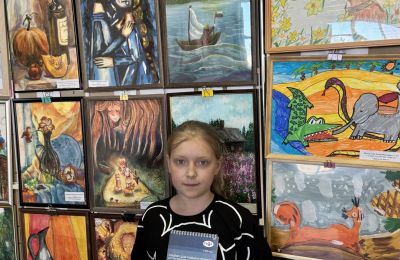 Каникулы изостудии «Акварель» с пользой