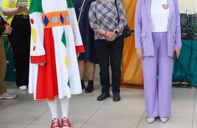 «Неюбилей в кругу друзей»