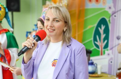 «Неюбилей в кругу друзей»