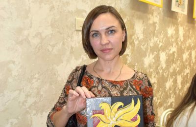 «Тайна женственности: Мастер-класс для мам в студии «Палитра»»