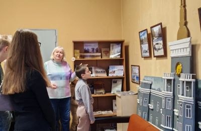 Экскурсия на три творческие площадки