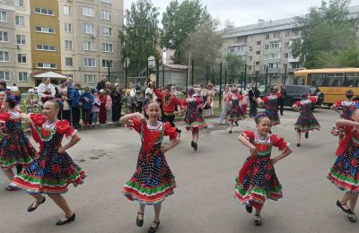 Праздник детства на улице Энтузиастов: как мы открыли летний сезон