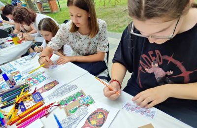 Творчество и профессии: как ДХТД участвовала во Всероссийской ярмарке трудоустройства «Работа России. Время возможностей»