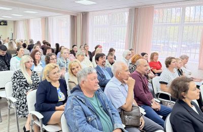 В нашем Доме снова праздник! В нашем Доме – Педсовет! 