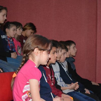 Арт-акция «Искусство творит добро» в Доме художественного творчества детей города Барнаула