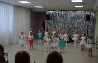 Ярмарка искусств в художественно-эстетическом отделе Дома художественного творчества детей