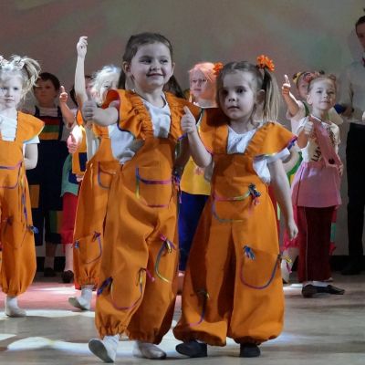Шоу карапузов Дома художественного творчества детей «Птенец-2019»