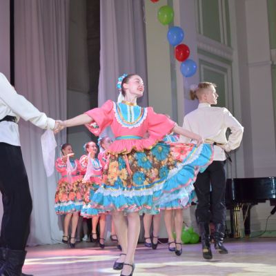 Шоу карапузов Дома художественного творчества детей «Птенец-2019»