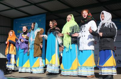 Масляничные гулянья Дома художественного творчества детей в парке Лесная сказка