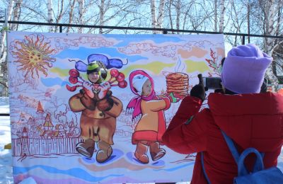 Масляничные гулянья Дома художественного творчества детей в парке Лесная сказка