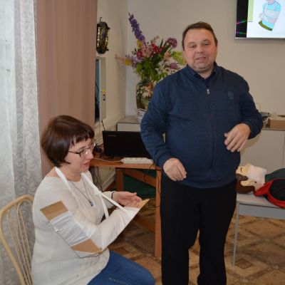 Педагоги ДХТД осваивают навыки оказания первой помощи