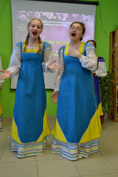 Выступление отряда волонтёров «ДХТД» Дома художественного творчества детей города Барнаула  в рамках реализации проекта  «Прояви заботу»