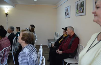Выступление волонтёрского отряда «ДХТД» пред пожилыми людьми в Центре социального обслуживания населения Железнодорожного района